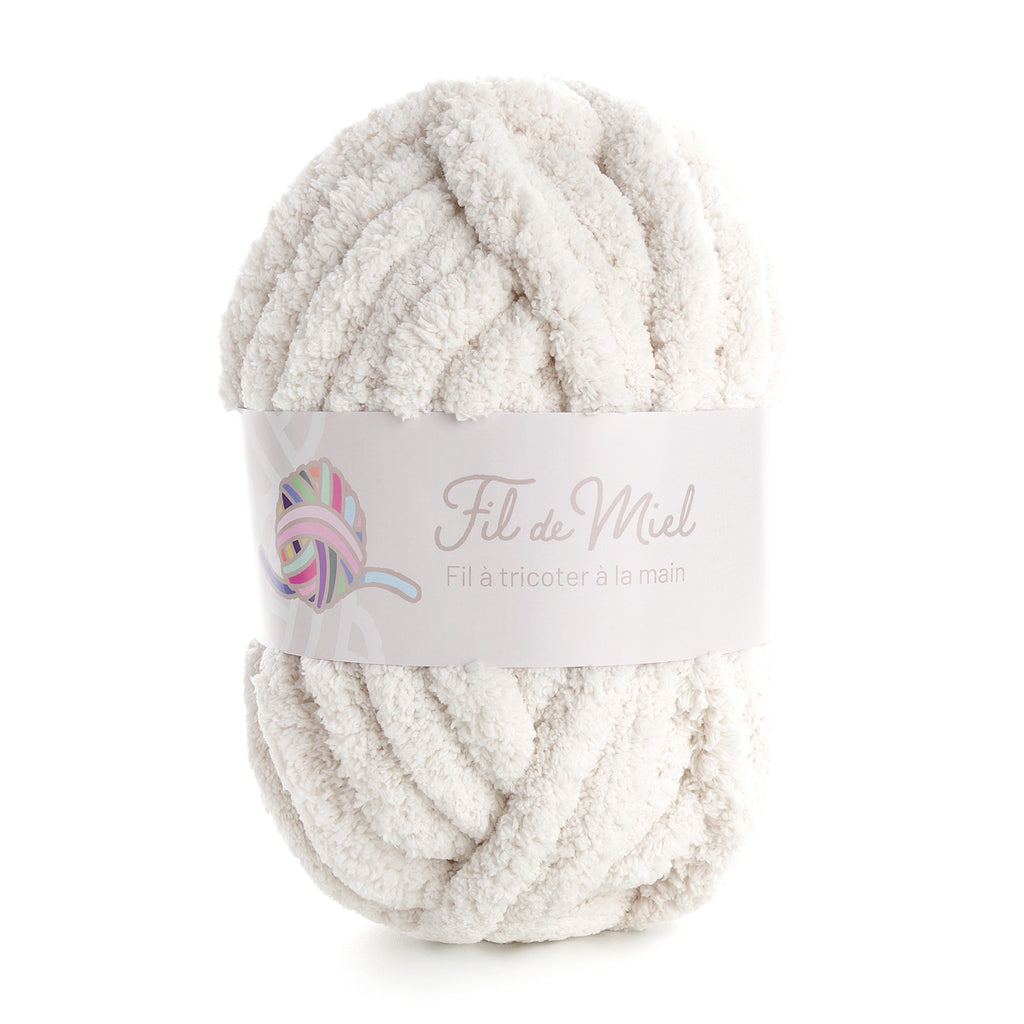 Fil XXL Lin Naturel : pelote de laine blanche ultra-douce, texture bouclée, label « Fil de Miel ».