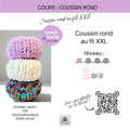 Coussin rond au fil XXL fait main, pile de trois coussins pastel et multicolores, style crochet, tutoriel prêt-à-utiliser.